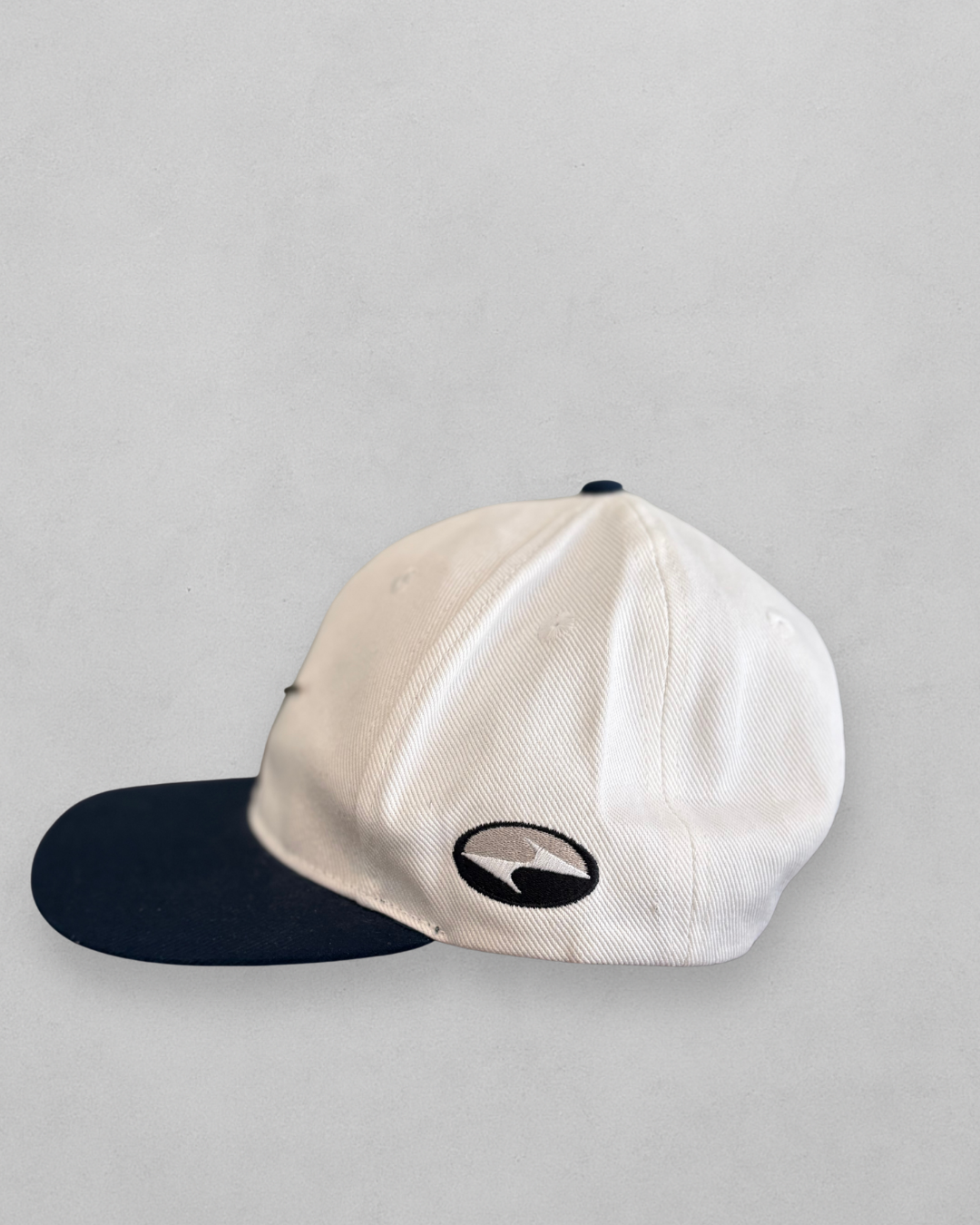 Vintage Nike Tiger Woods Yin Yang Hat Metal Swoosh - Blue White Silver